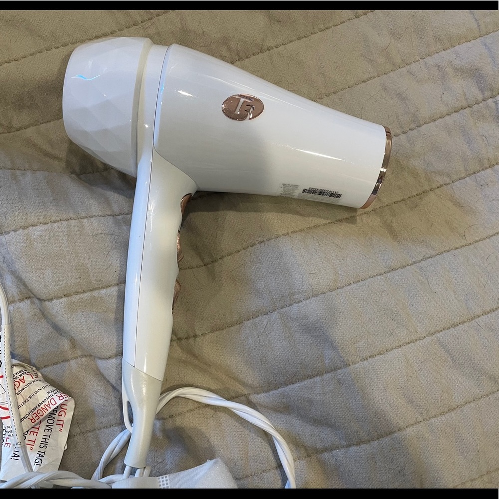 T3 hair dryer
